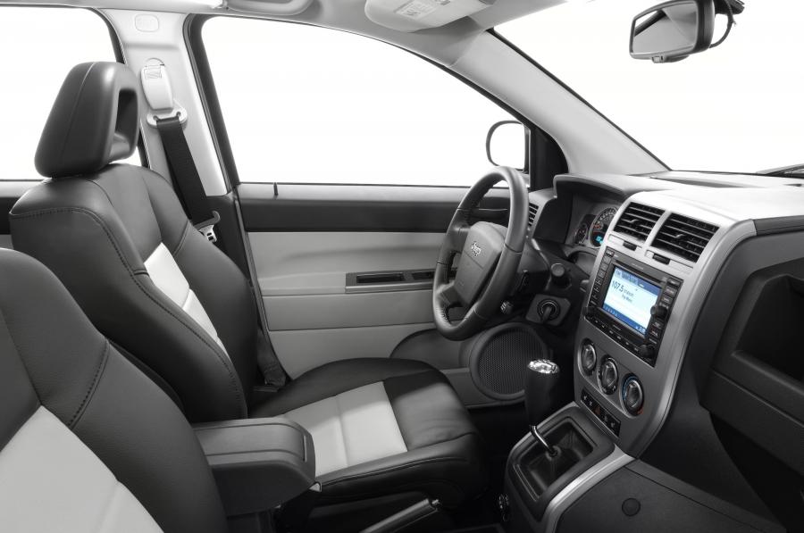  Jeep Compass 2007 года  (фото 66 из 100)